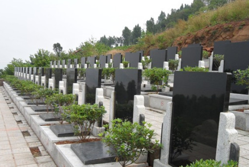 贺州阴宅风水的布置原理是什么？